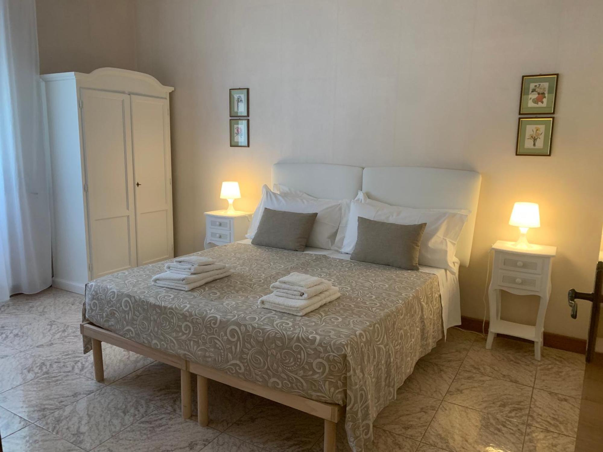 Porta Napoli Rooms Lecce Luaran gambar